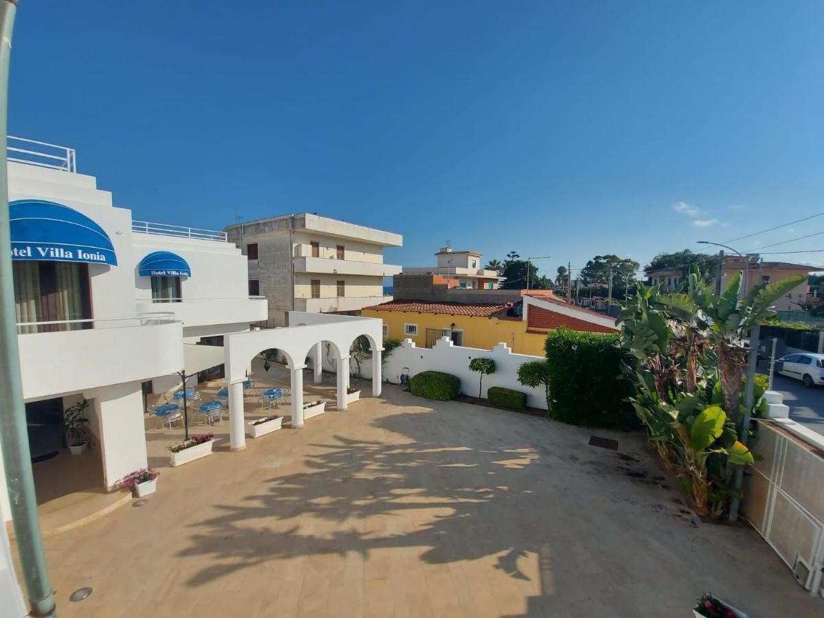 Hotel Villa Ionia أفولا المظهر الخارجي الصورة