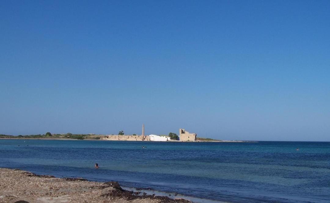 Hotel Villa Ionia أفولا المظهر الخارجي الصورة