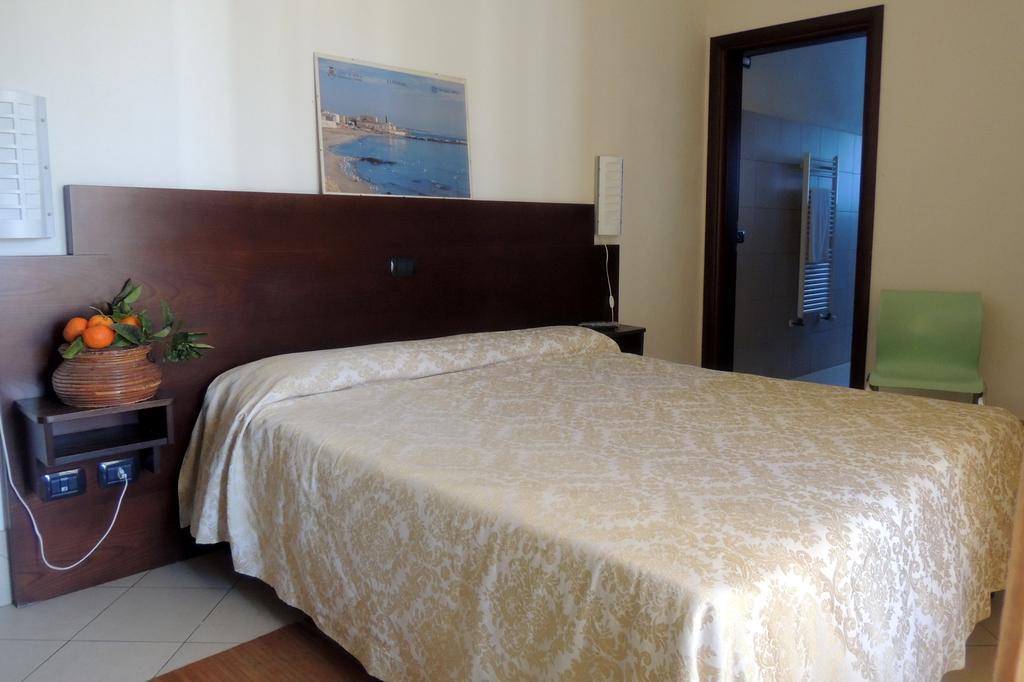 Hotel Villa Ionia أفولا المظهر الخارجي الصورة